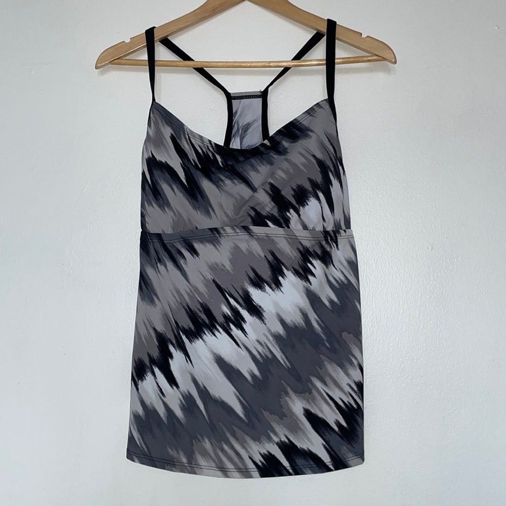 Nike Racerback Tank Top Size 1L